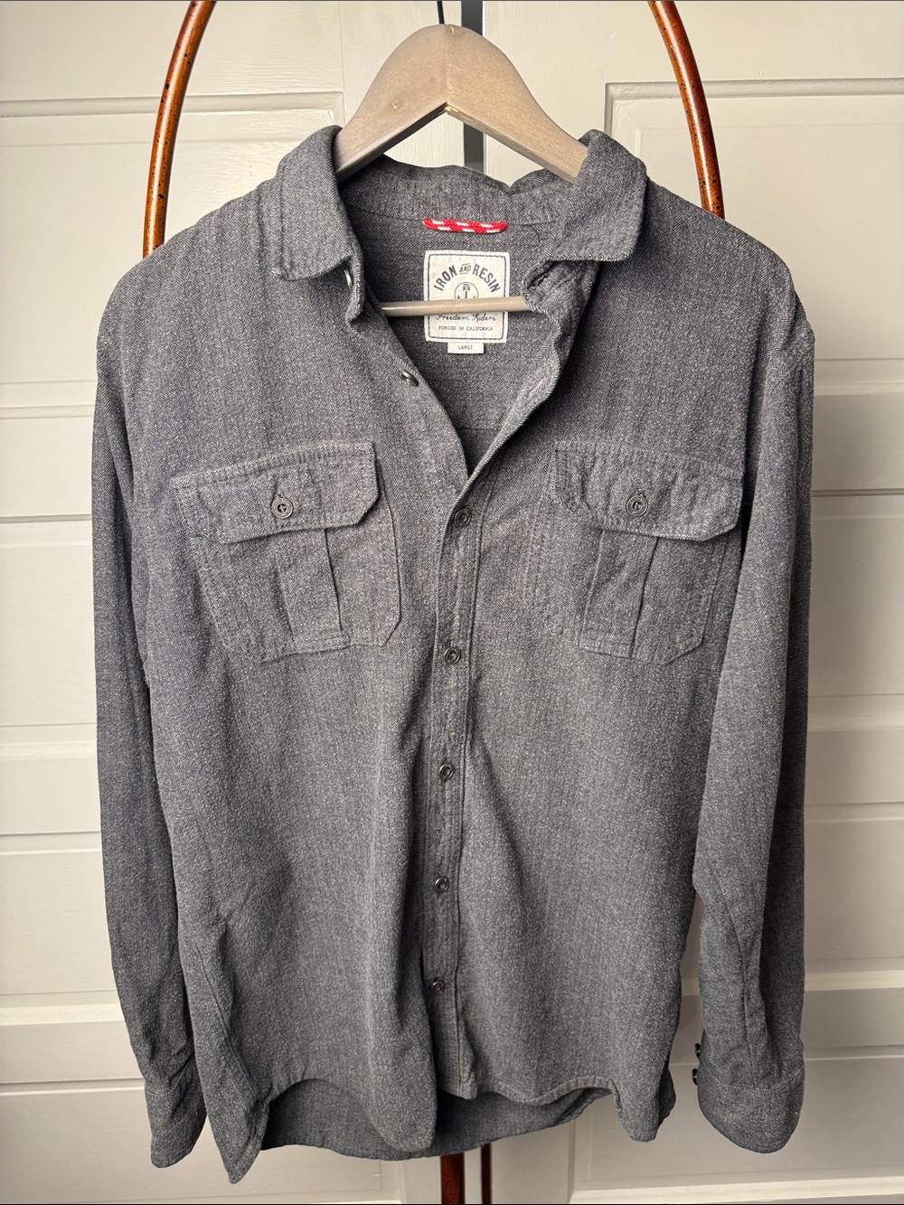 Iron & Resin Freedom Riders Gray Herringbone Work Shirt Mens Large